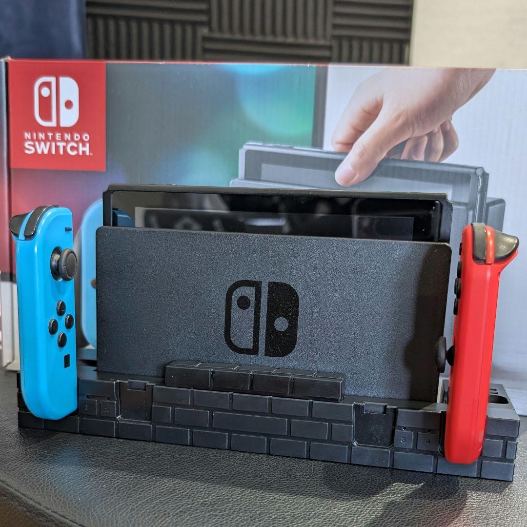 Nintendo Switch ネオンブルーとネオンレッド本体 + EXTRA