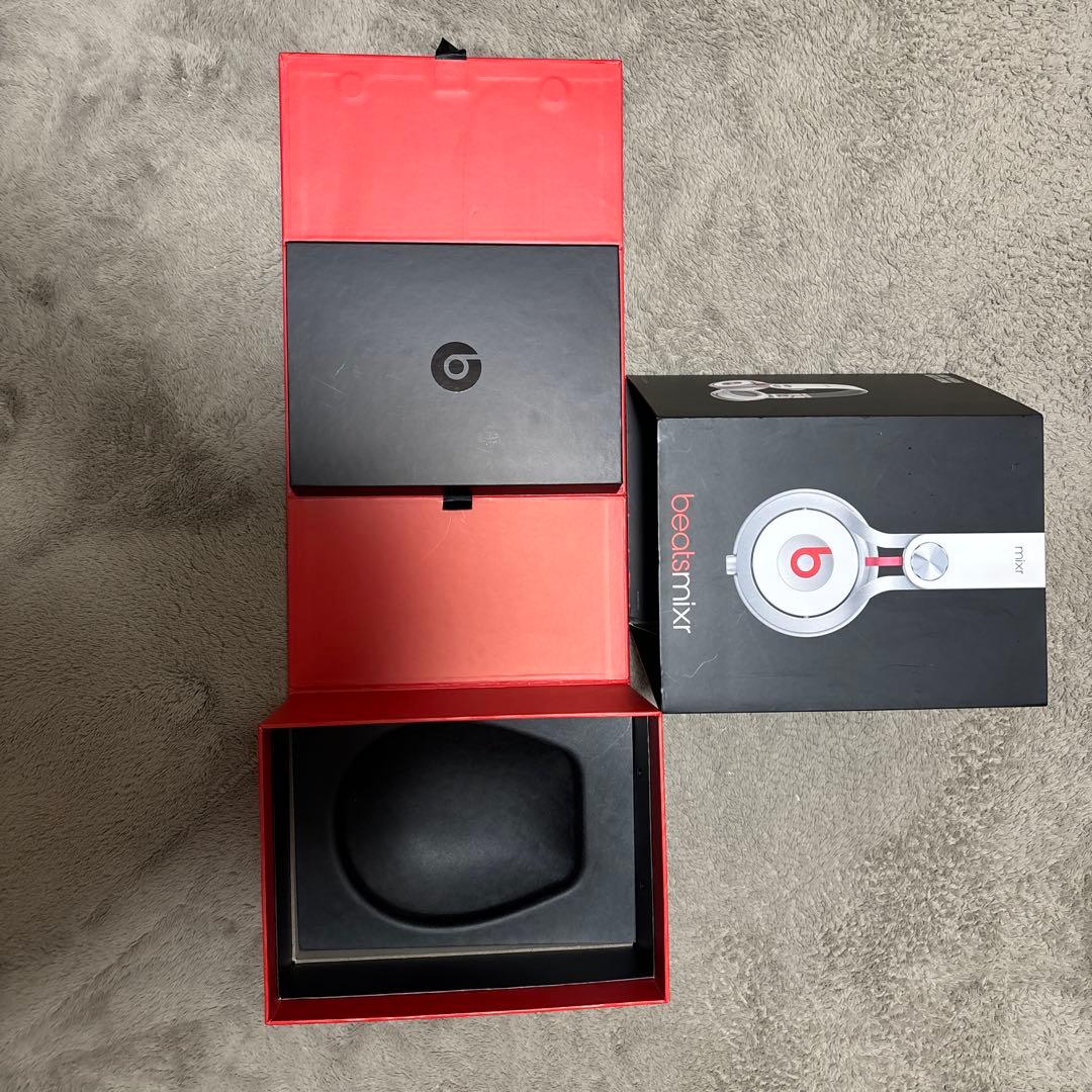 beats mixr ホワイト 有線ヘッドホン