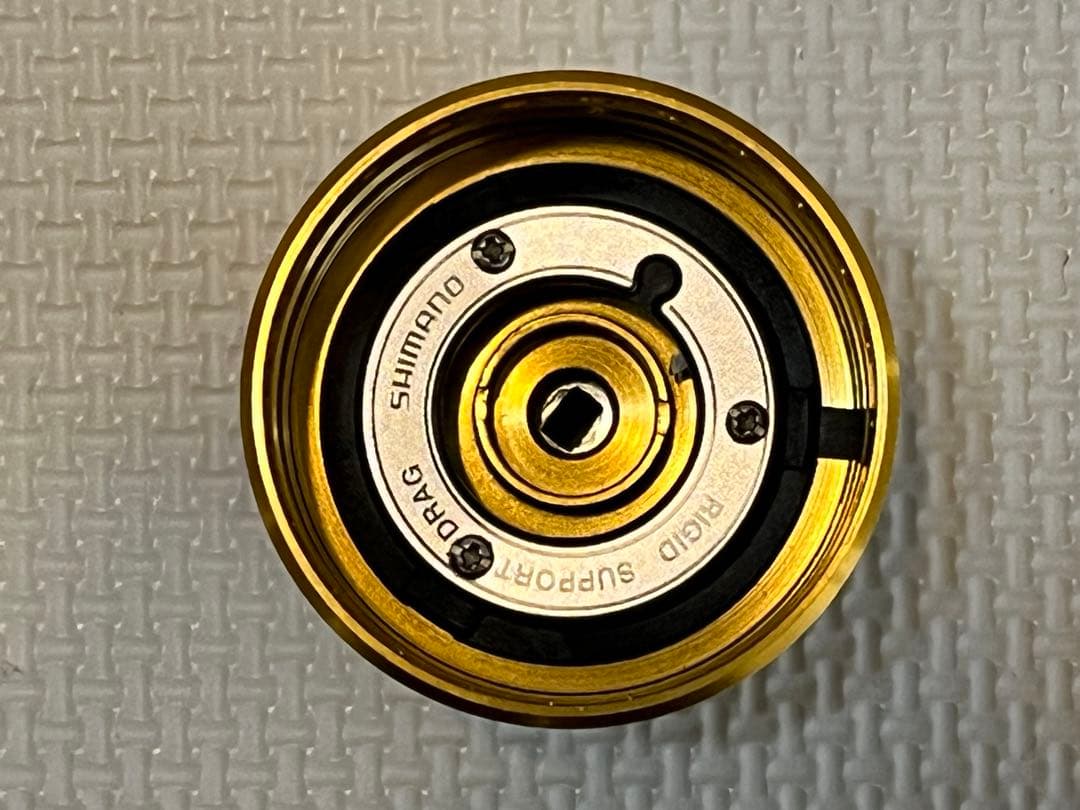 【きー】STELLA 2500S 04ステラ スピニングリール