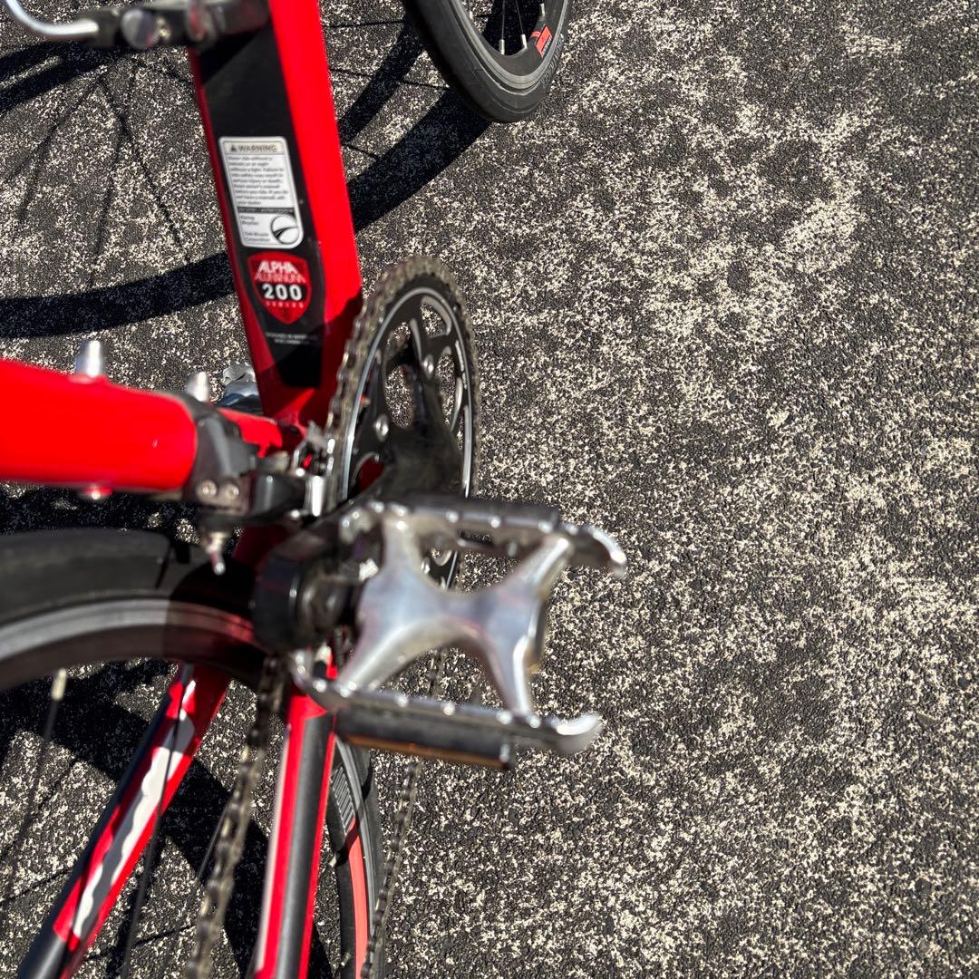 Trek レッド ロードバイク 700C