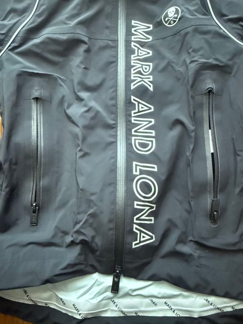 新品！定価49,500円MARK AND LONA ミニマムサイズ◎レインウエア