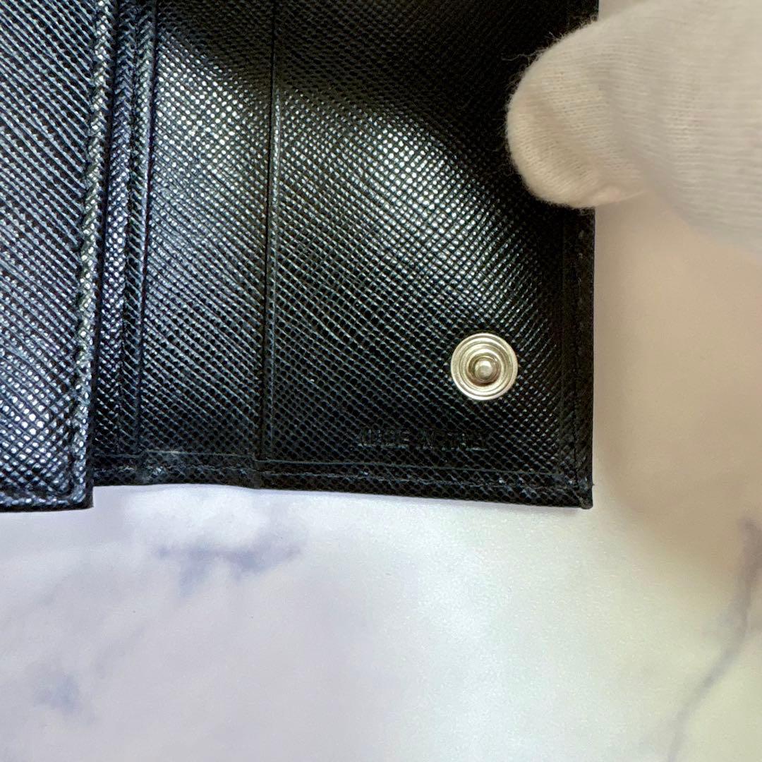 極美品 PRADA サフィアーノレザー 6連キーケース ブラック NERO 箱付