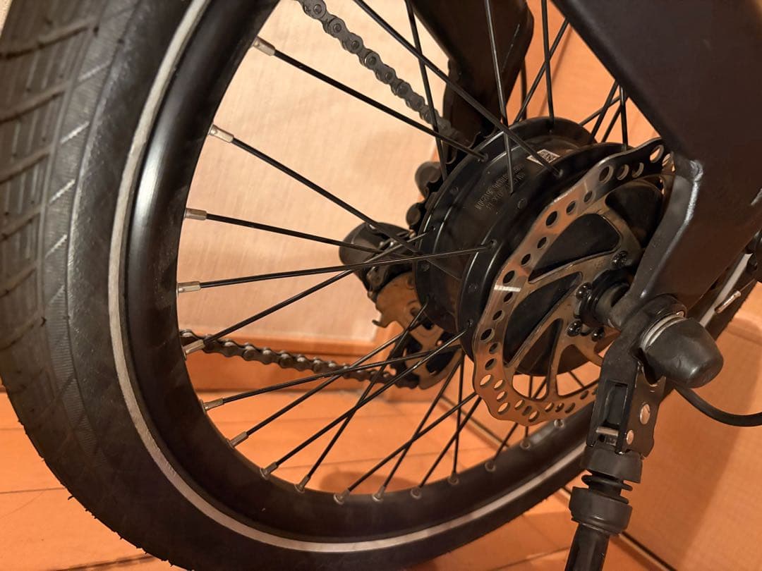 BESV PSA1 ブラック　良品　星矢