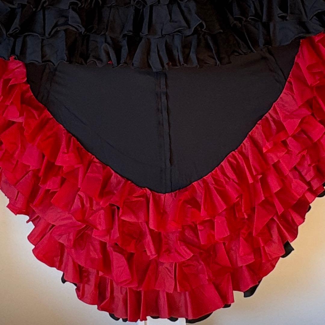 フラメンコスカートバタデコーラ　 黒・赤カンカン