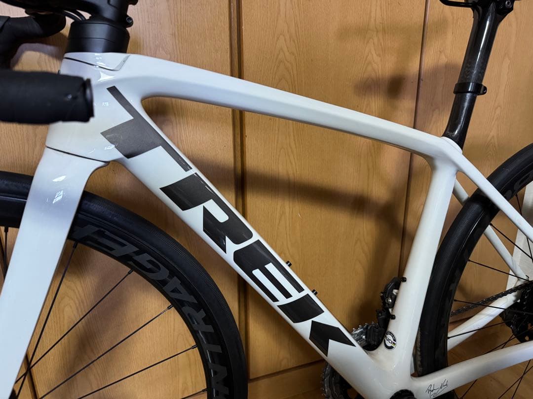 TREK EMONDA SLR7 AXS 12速　RSL37 E-tap