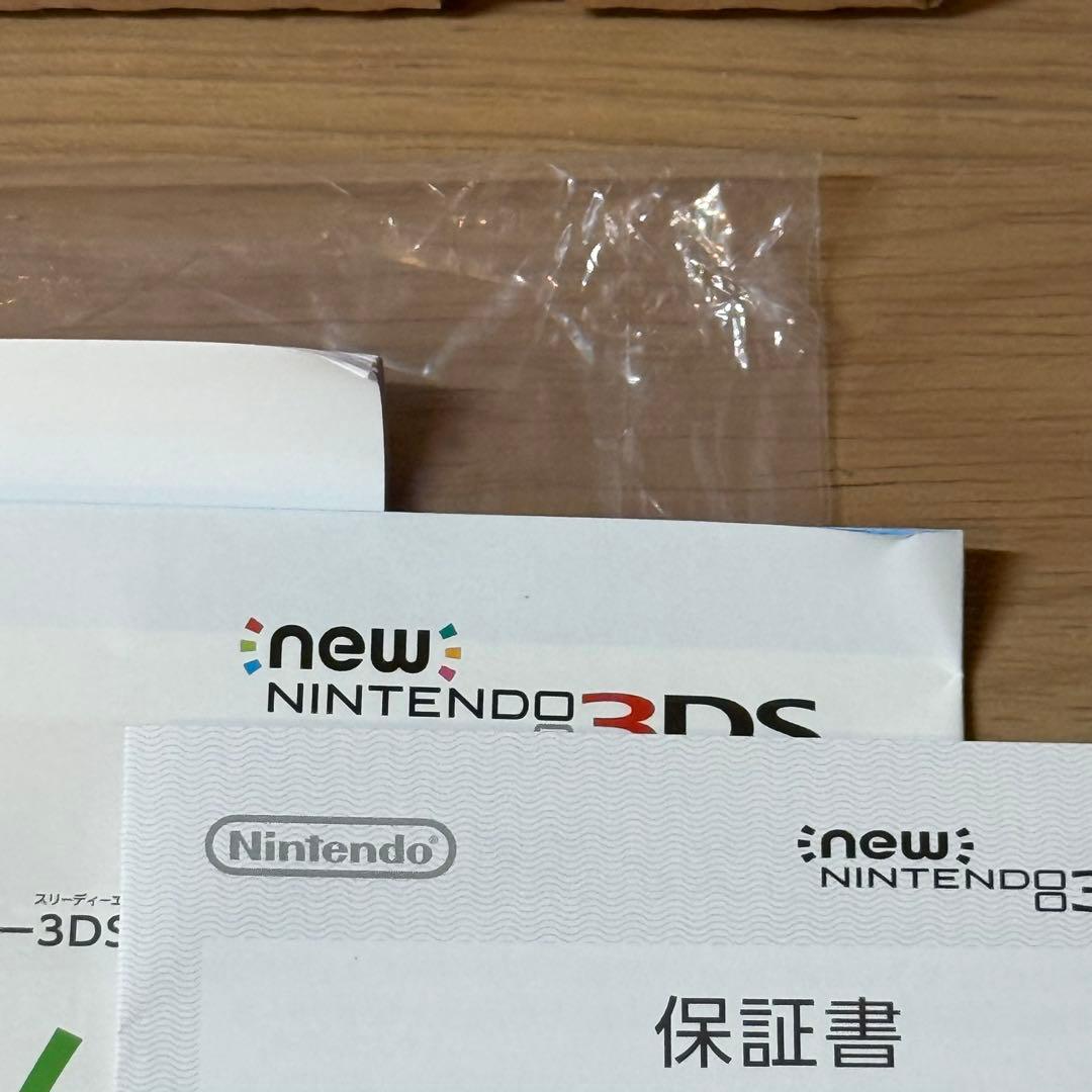 6-204 Newニンテンドー3DS LL ピカチュウ【イエロー】箱付き 美品