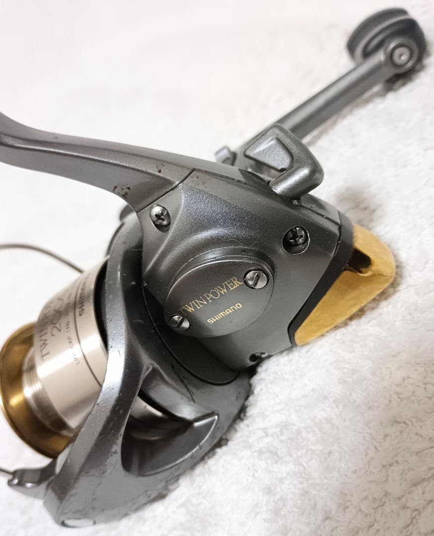 シマノ98ツインパワー2000DH！回転スムーズ