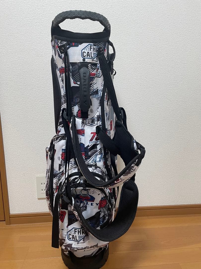 OAKLEY オークリー　キャディバッグ
