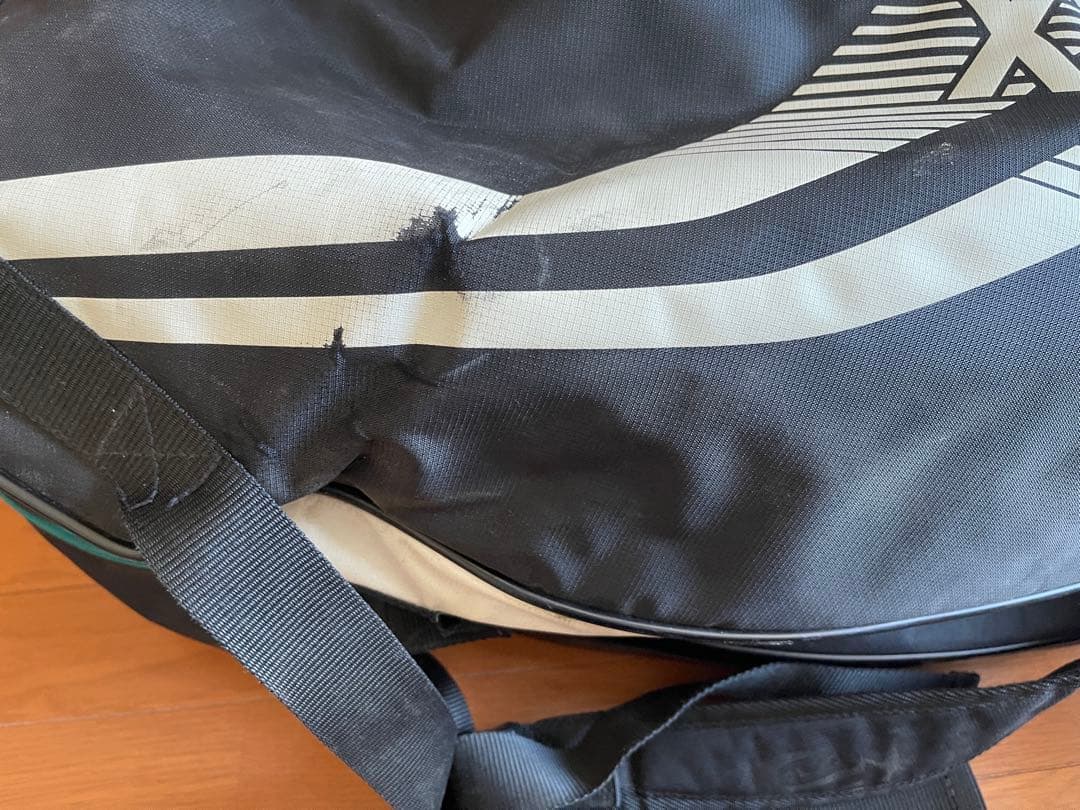 YONEX バドミントンセット ラケット5本、シャトル2種類、