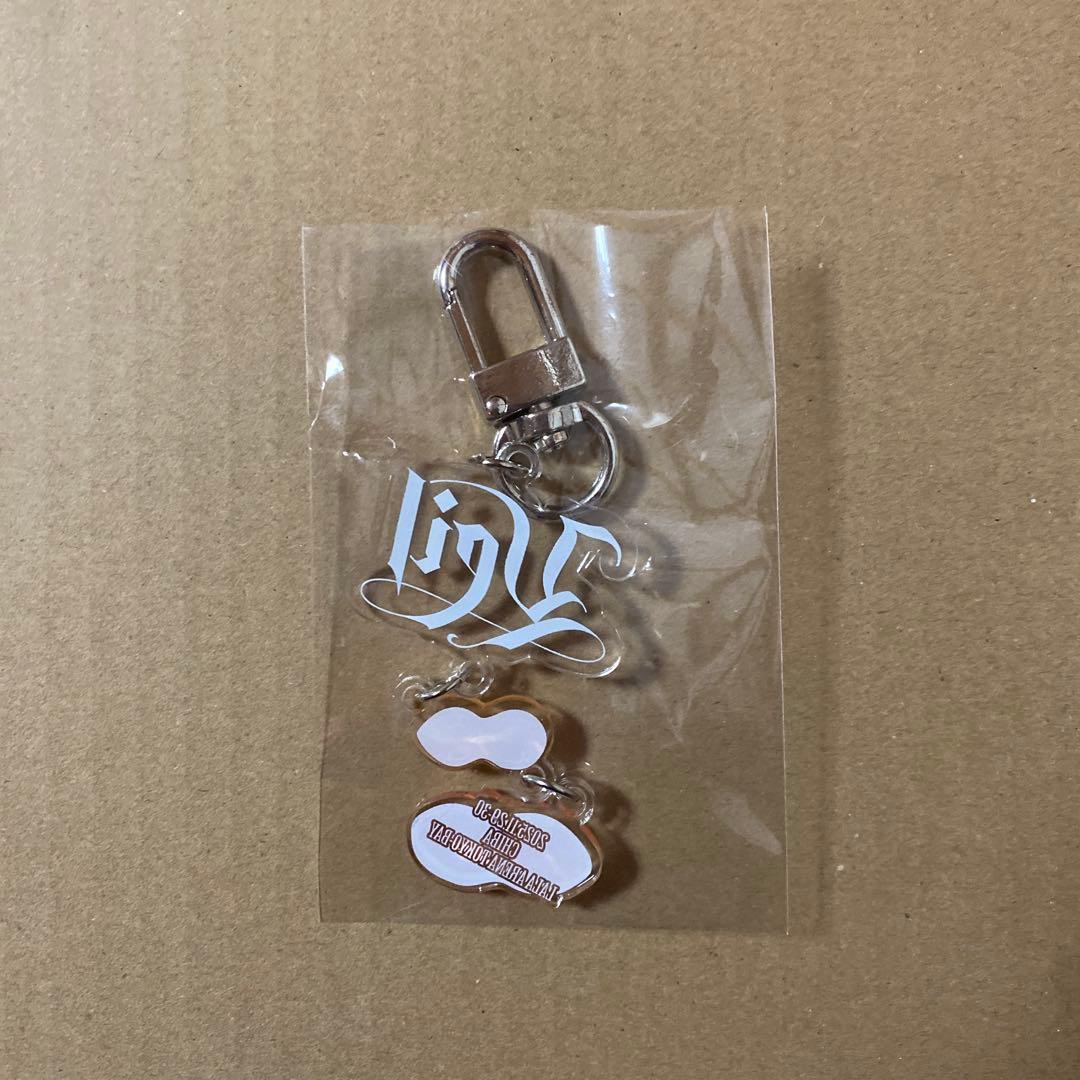 TAEMIN テミン キーホルダー トレカ ガチャ シール