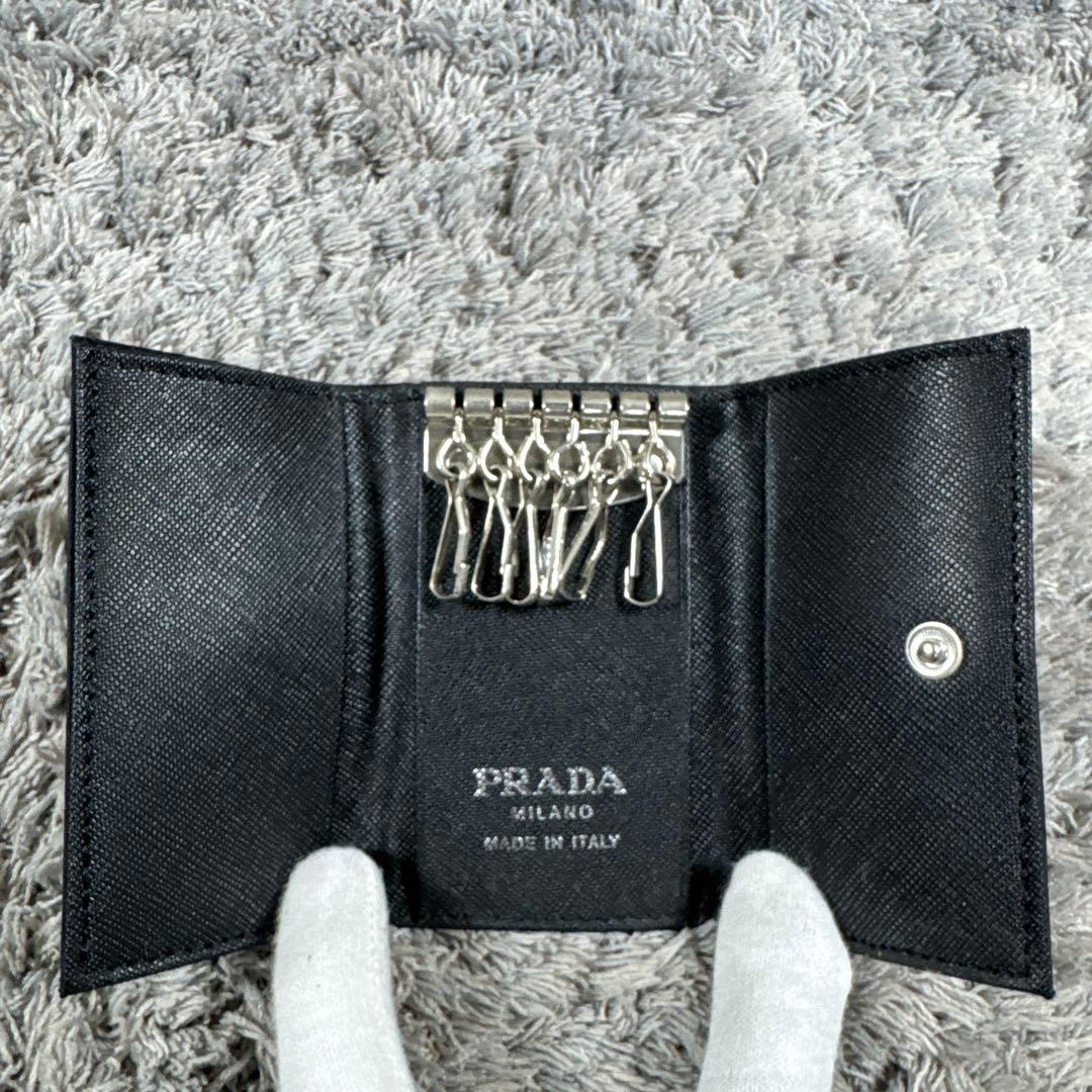 PRADA プラダ 三角プレート 6連 キーケース ナイロン ブラック