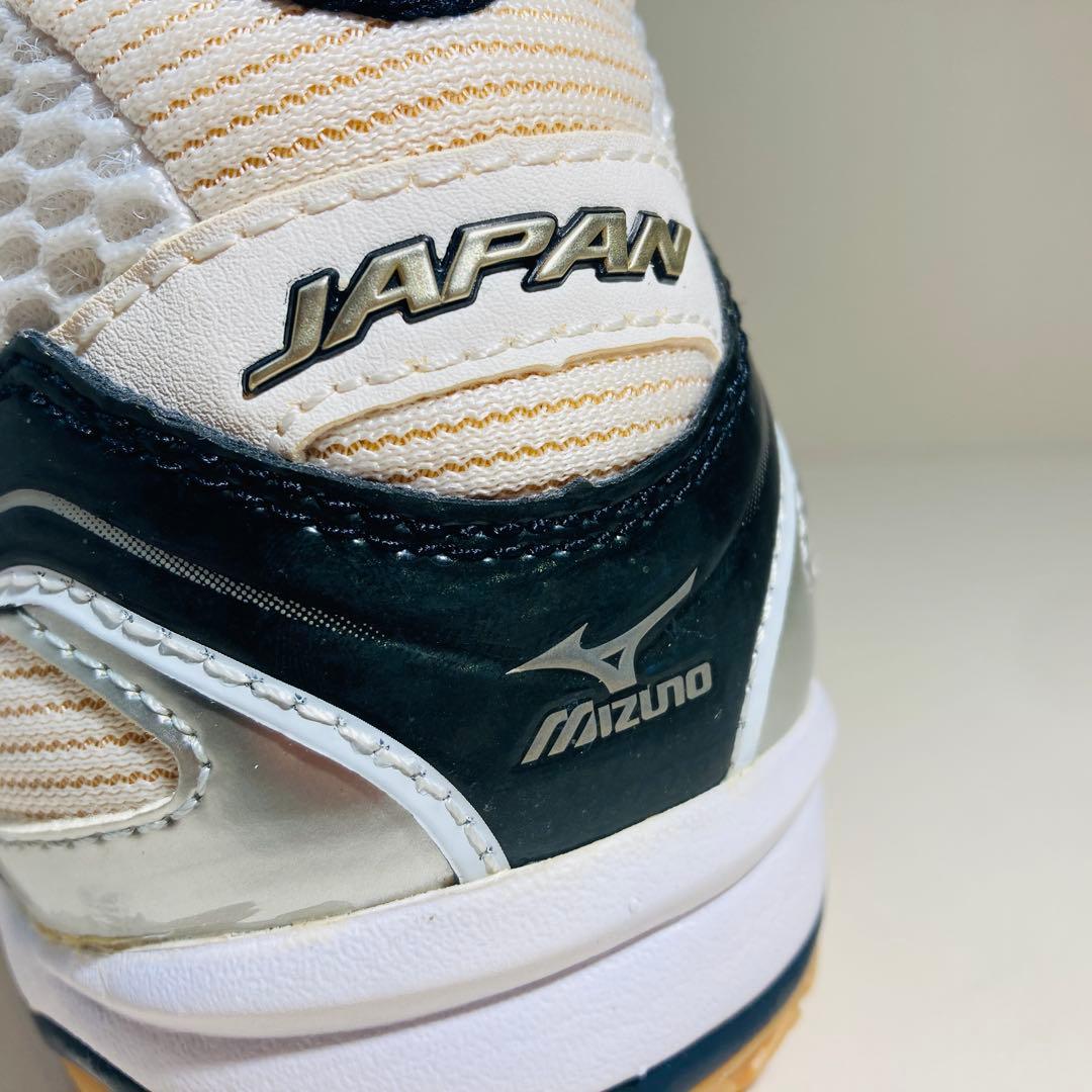 【未使用品】MIZUNOミズノ バレーボールシューズ ウェーブエリートジャパン3