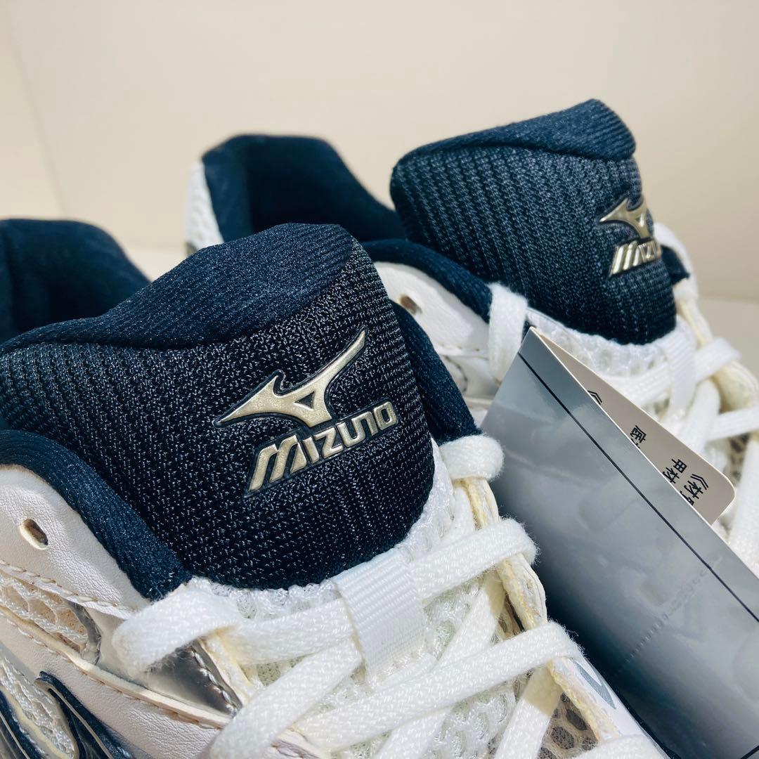 【未使用品】MIZUNOミズノ バレーボールシューズ ウェーブエリートジャパン3