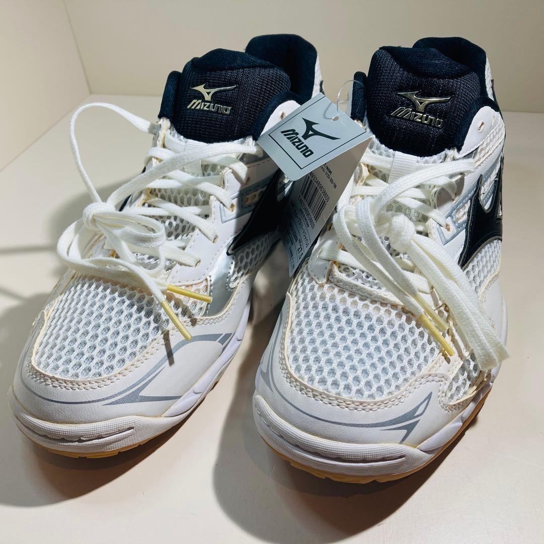 【未使用品】MIZUNOミズノ バレーボールシューズ ウェーブエリートジャパン3