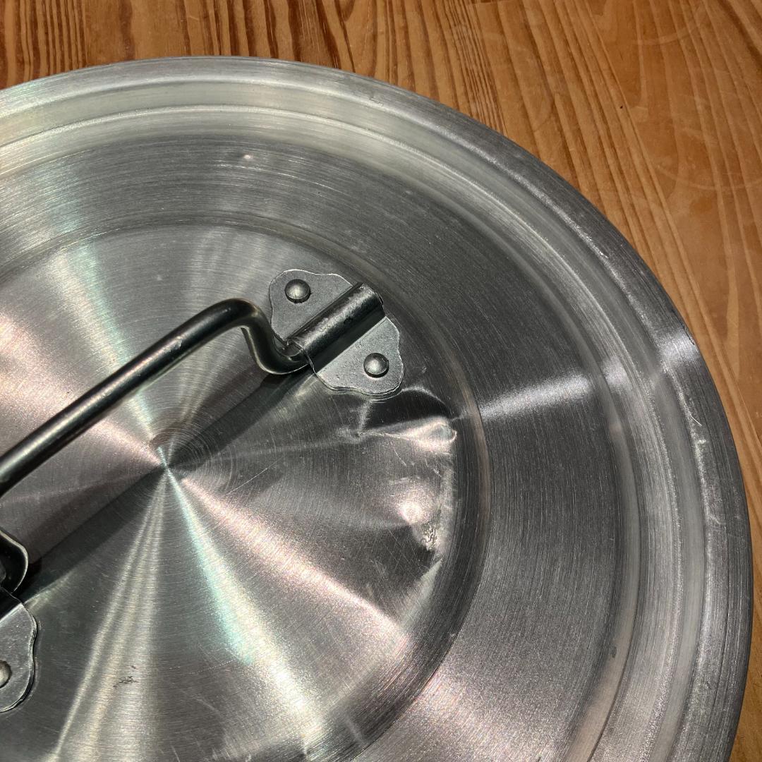 希少！イタリア軍（多分）　折りたたみ式　アルミフライパン　ふた付き