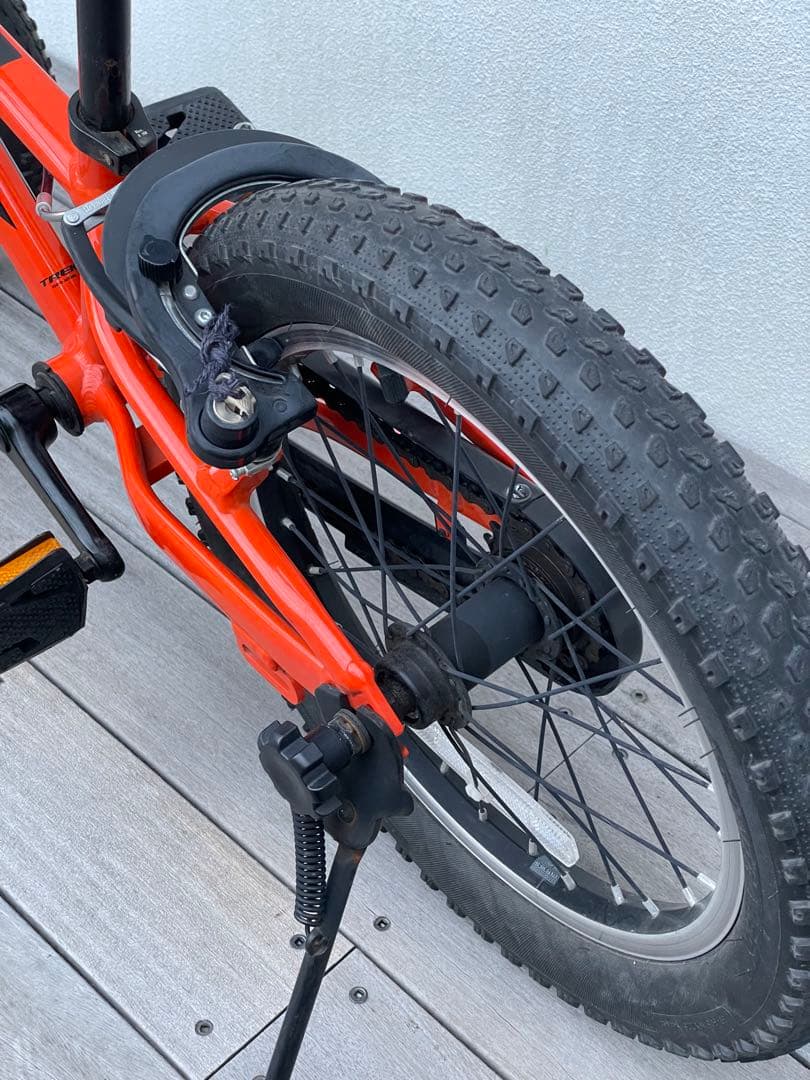 Trek precaliber 16キッズバイク 補助輪付