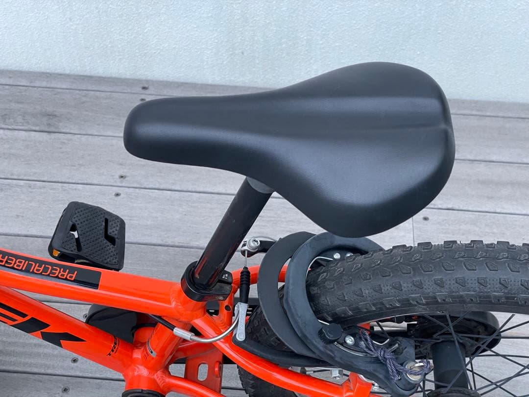 Trek precaliber 16キッズバイク 補助輪付