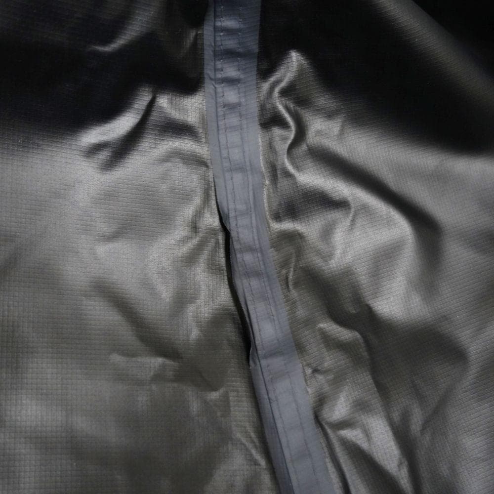 BRUNT good and sin マックワンタープ 自在brunt別注