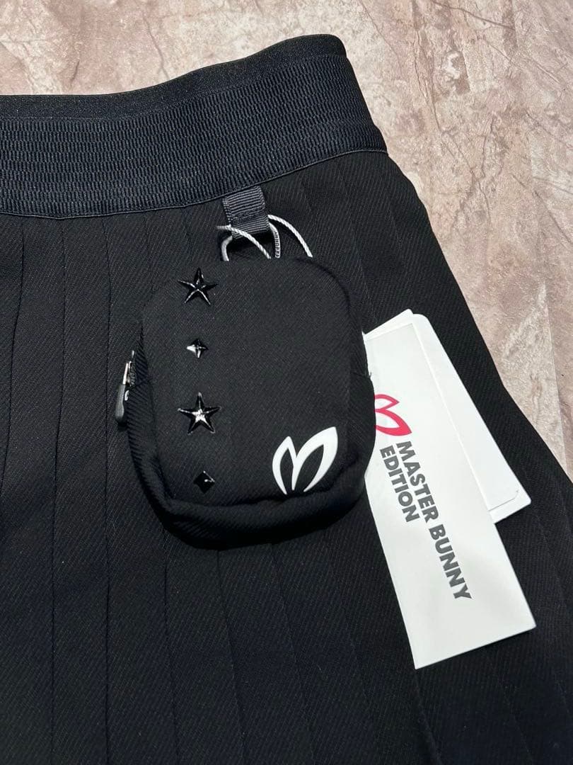 新品未使用 MASTER BUNNY EDITION プリーツスカート ブラック
