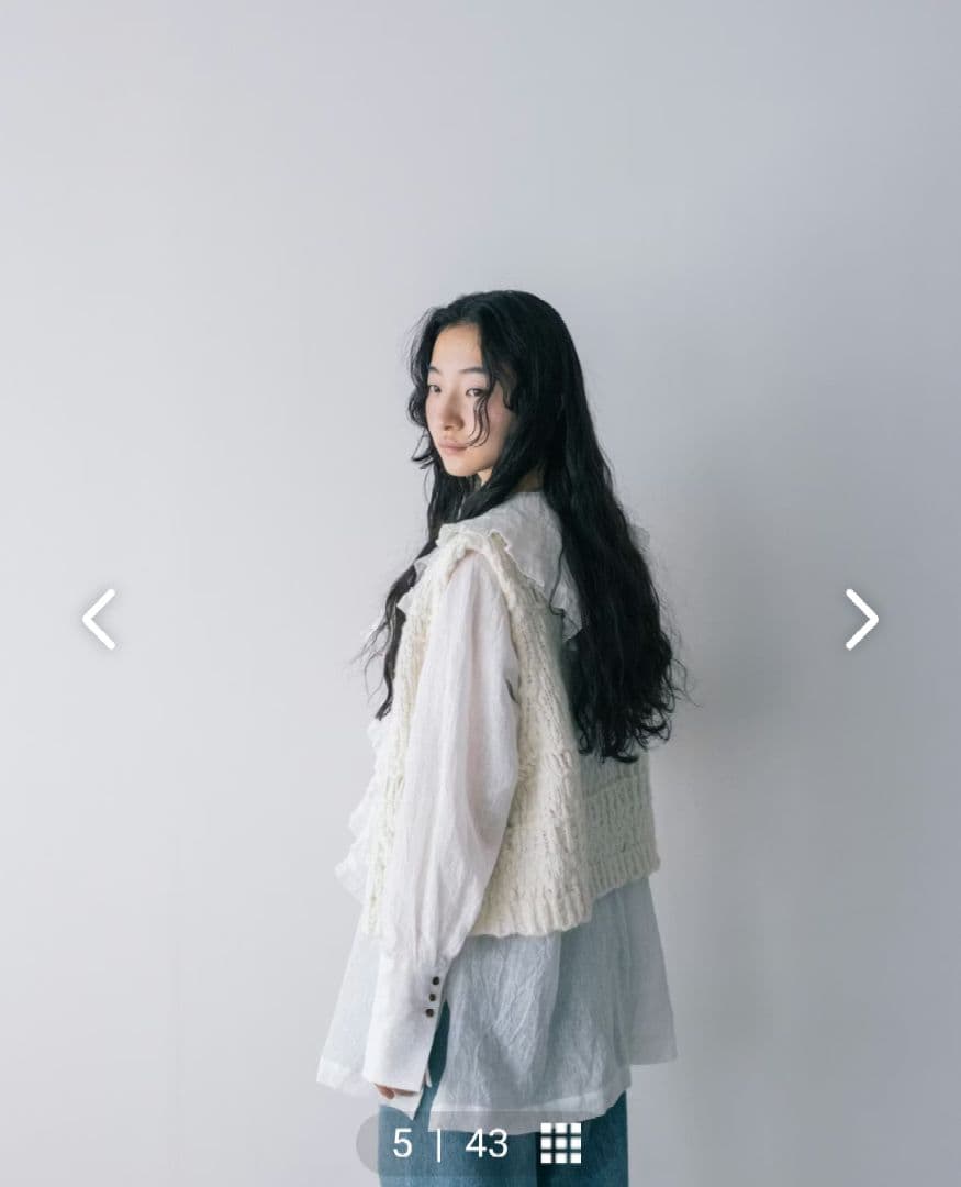 北欧暮らしの道具店「ワードローブを新鮮に」ウール混のチャンキーニットベスト