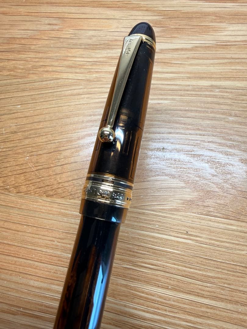 PILOT パイロット カスタム823　ブラウン M字