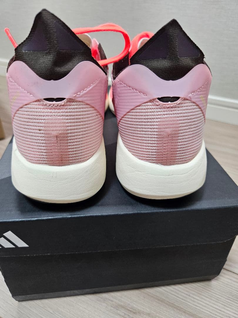 adidas アディダスアディゼロ TAKUMI SEN 10　26.0