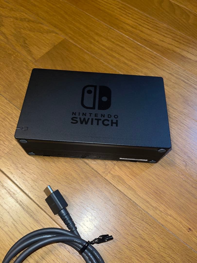 C*n様 Nintendo Switch 本体 （ソフト3本付！）