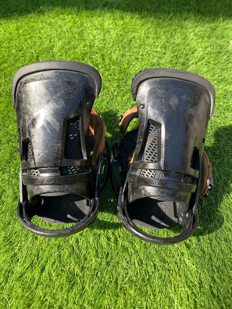 スノーボードビンディング バートン　レッドウイング　Mサイズ