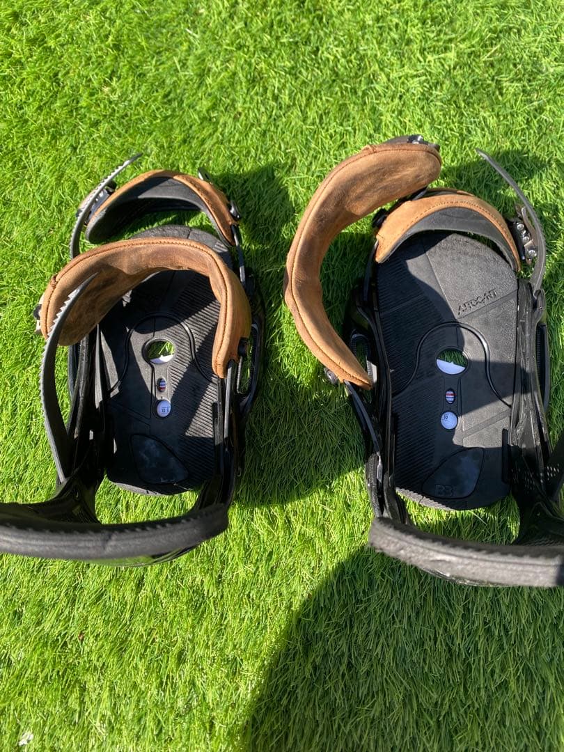 スノーボードビンディング バートン　レッドウイング　Mサイズ