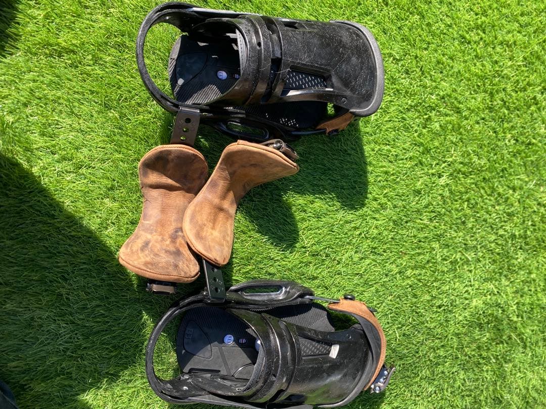 スノーボードビンディング バートン　レッドウイング　Mサイズ