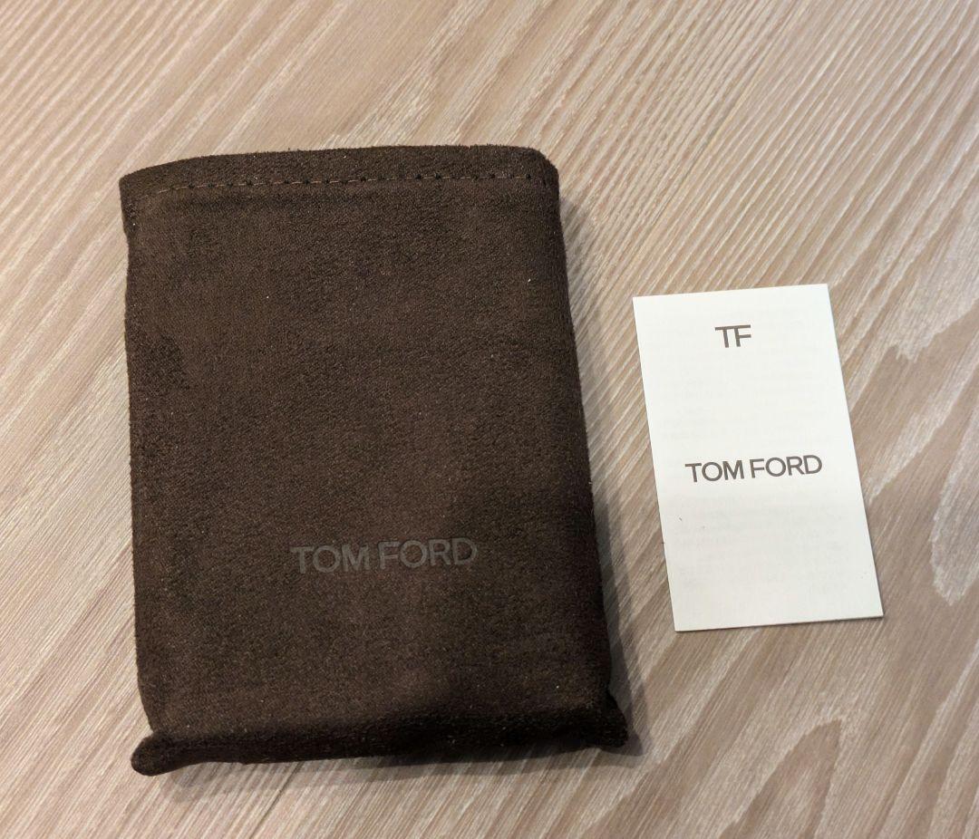 TOM FORD トム フォード アイカラー クォード 05 シルバードトパーズ