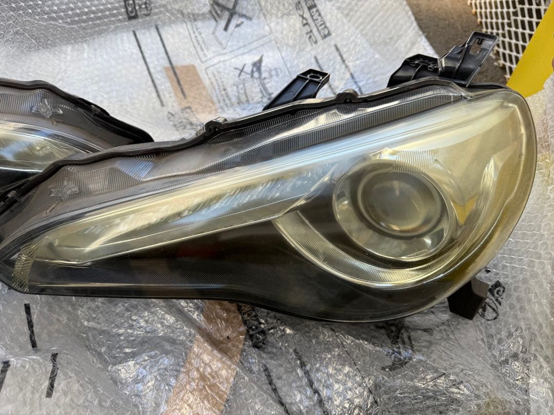 ZN6前期ヘッドライト