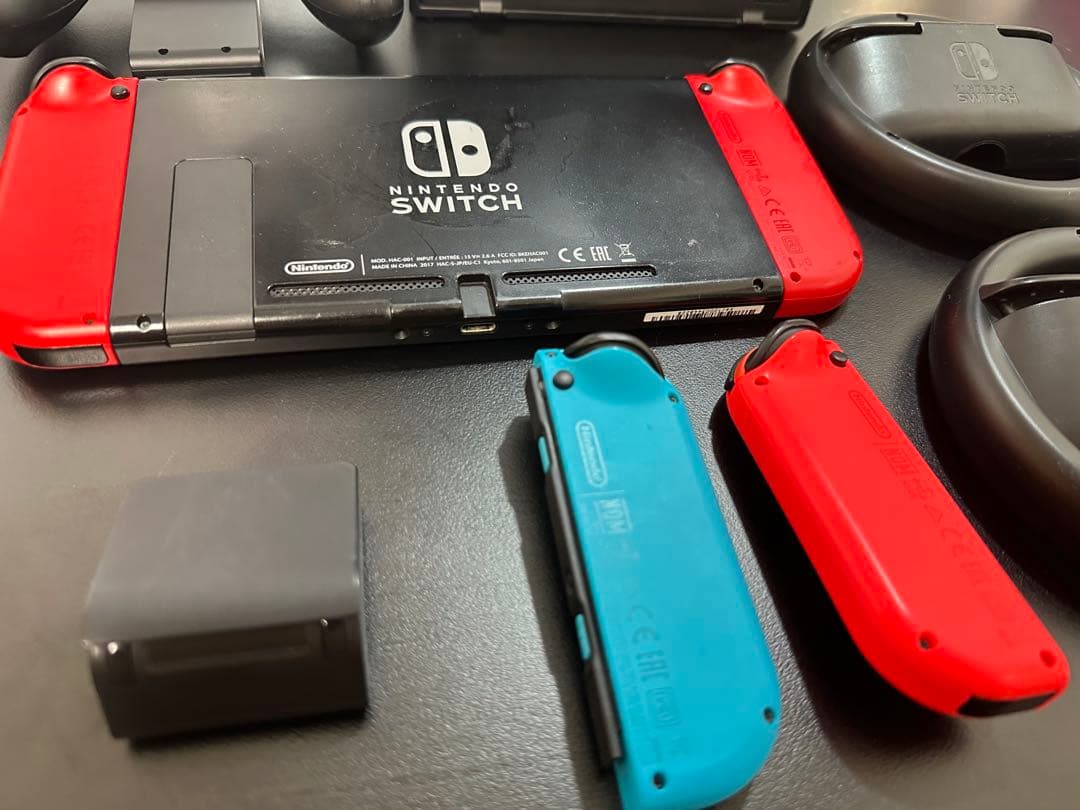 Nintendo Switch本体と周辺機器一式