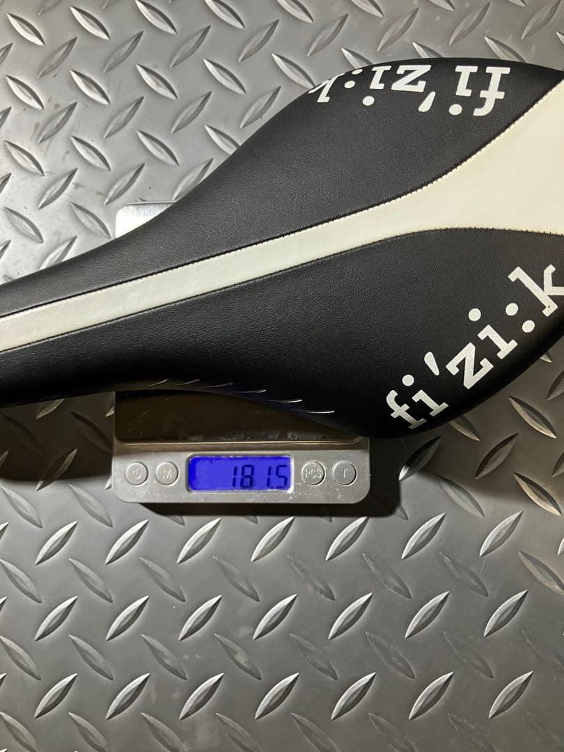 新品　fi'zi:k Arione CX カーボン