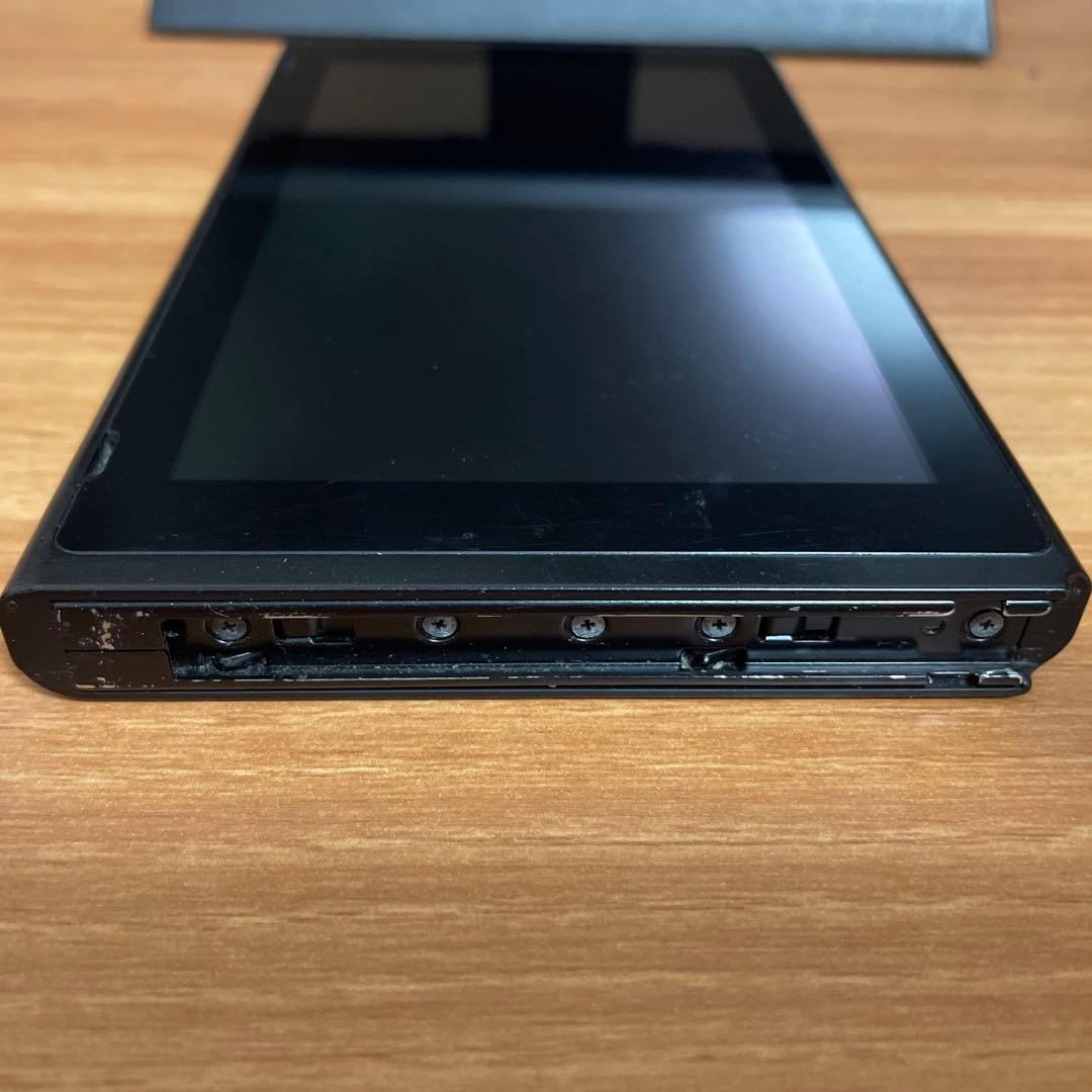 任天堂Switch 旧型  液晶のみ