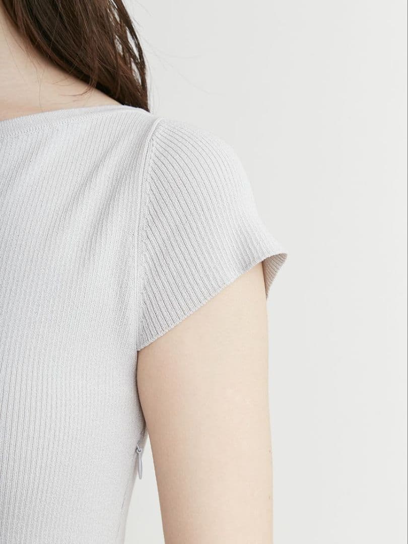 《美品》CELFORD 2025年販売　ラッフルスカートニットドッキングワンピ