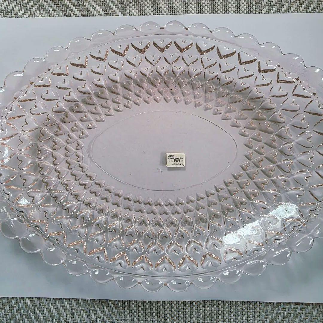 淡いピンクのガラス食器セット