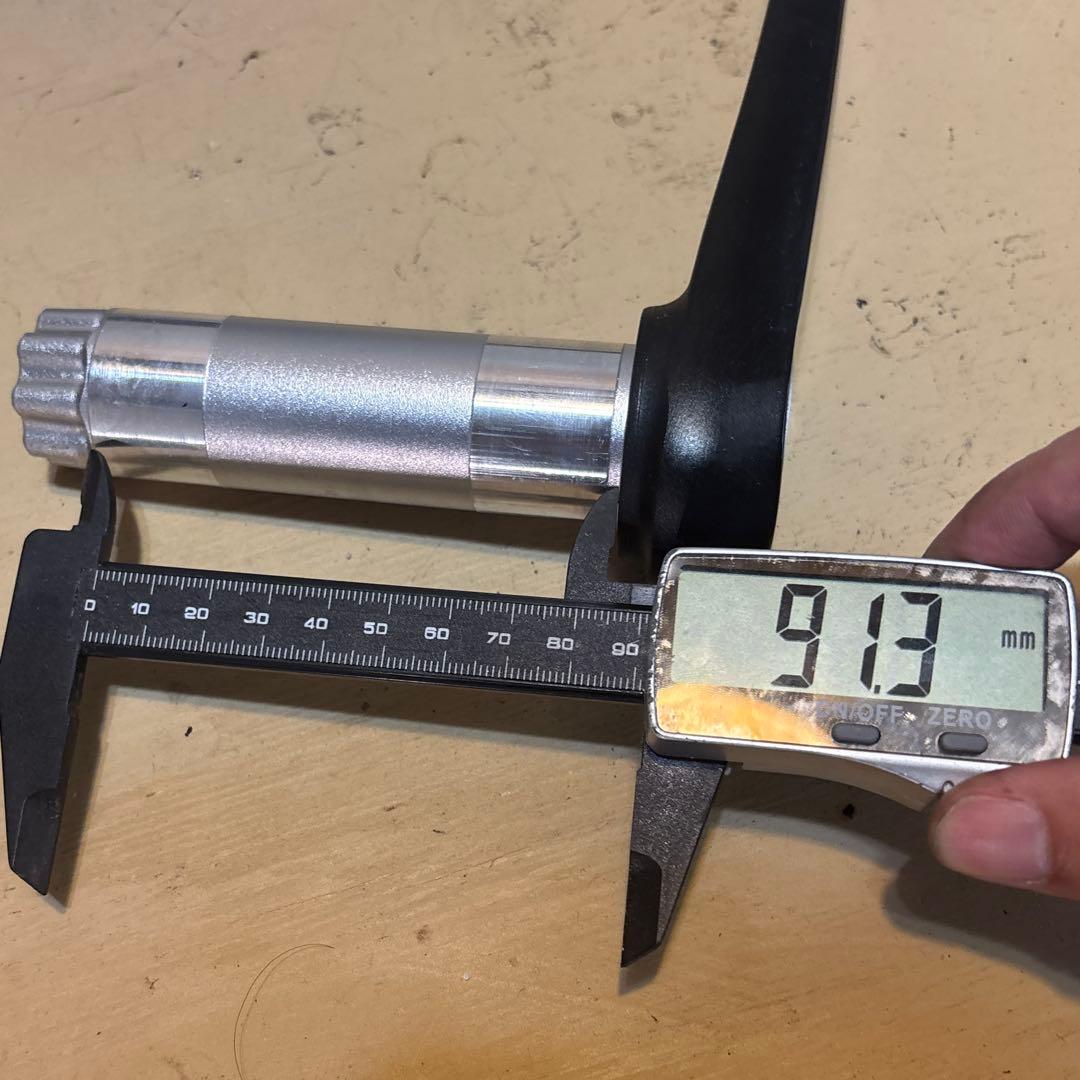 BOMBTRACK クランクセット ダイレクトドライブ 40t ブラック