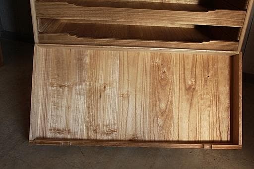 古い木製の引き出し5段　食器棚　キャビネット　古家具　古民家