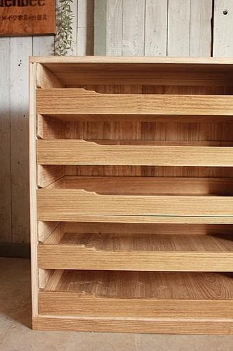古い木製の引き出し5段　食器棚　キャビネット　古家具　古民家