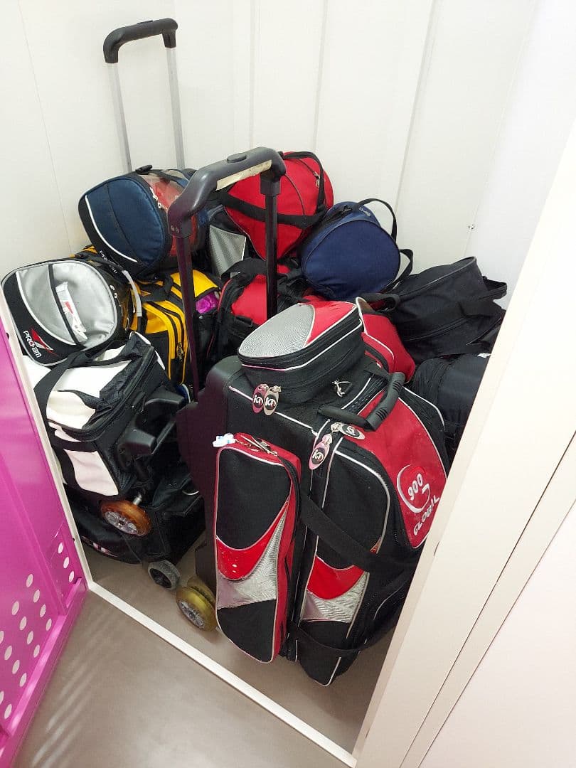 Storm Code Black ボウリングボール 15 ポンド