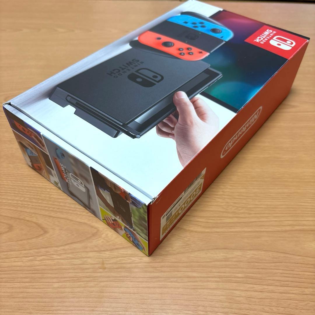 【完品】Nintendo Switch本体+新品液晶フィルム