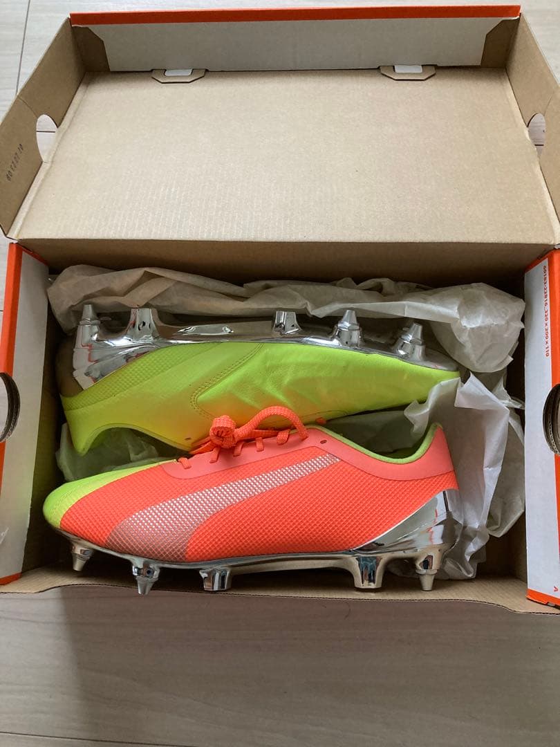 【送料込み】PUMA ONE 20.1 取り換え式カンガルー新品プーマ ワン