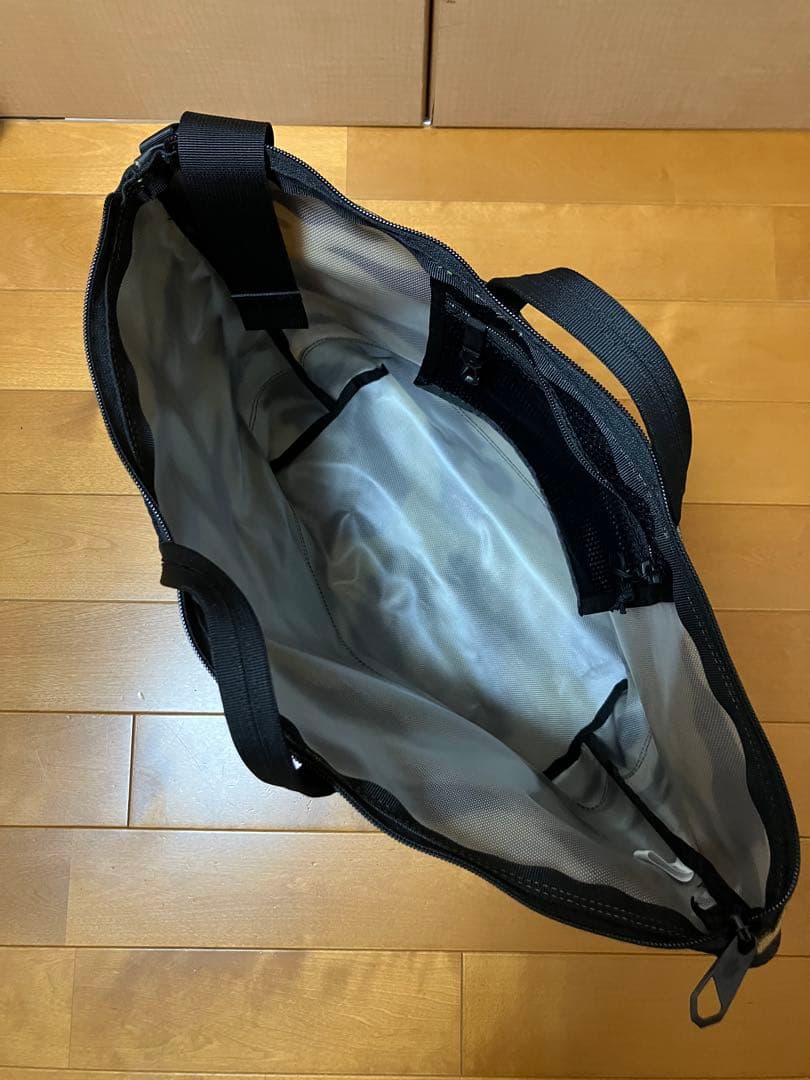 THE NORTH FACE 迷彩 ブラック トートバッグ