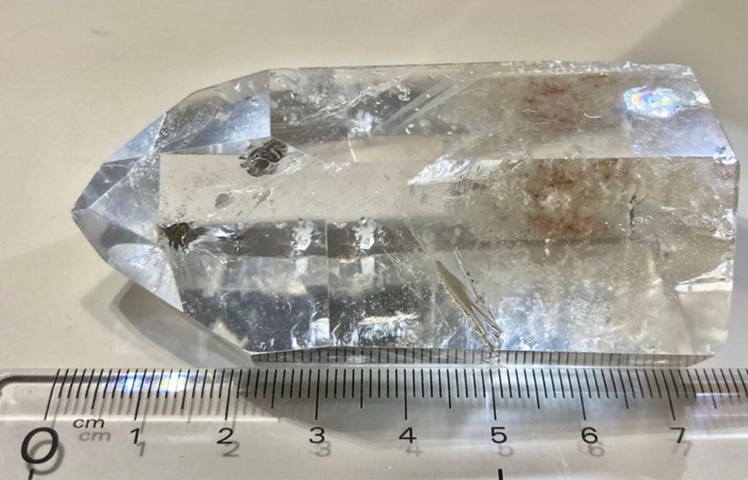 ホワイトファントム✨ キャルコパライト（黄銅鉱）入り　クリスタル　レインボー