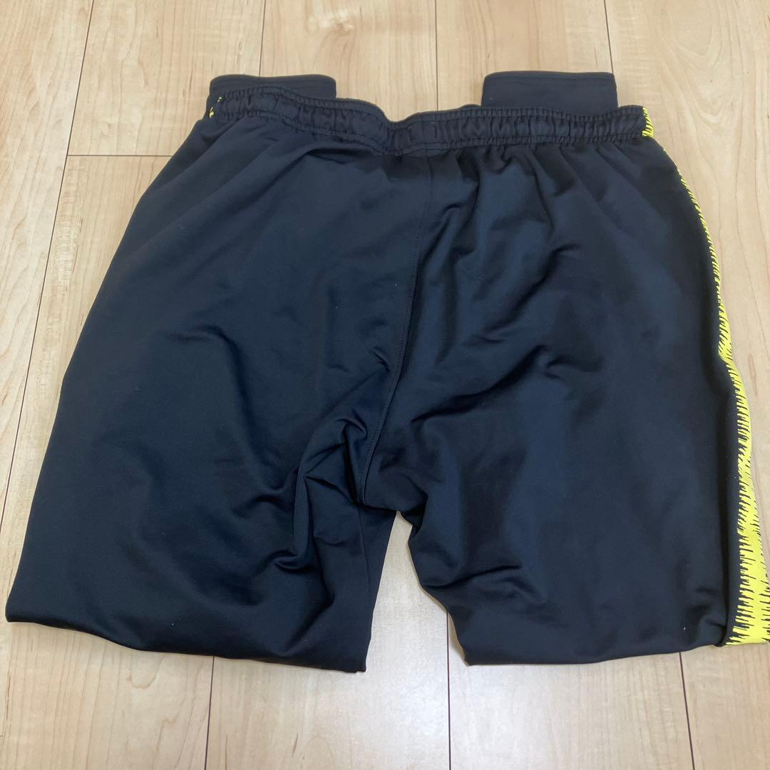 鹿嶋アントラーズ　スタッフジャージ