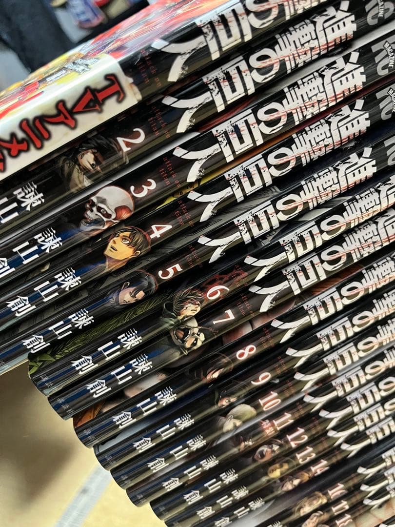 進撃の巨人　全巻セット（値下げ可）
