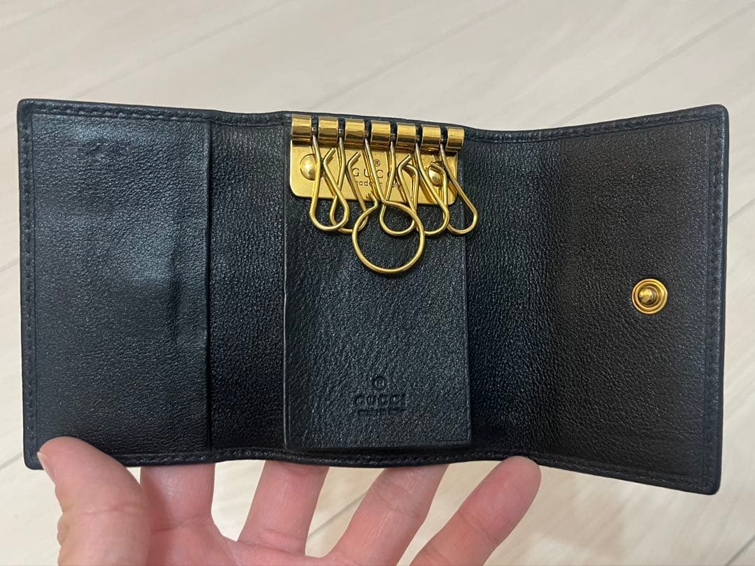 ビ*ゴ様 GUCCI ブラックレザー バンブーキーケース