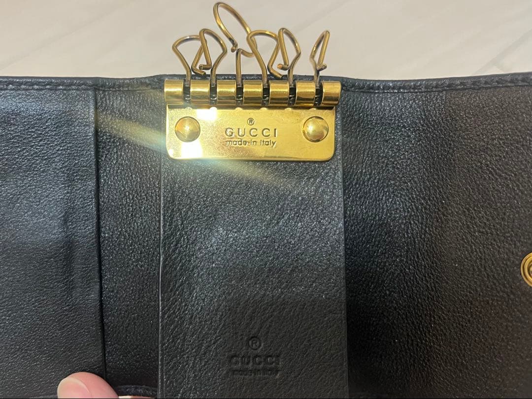 ビ*ゴ様 GUCCI ブラックレザー バンブーキーケース