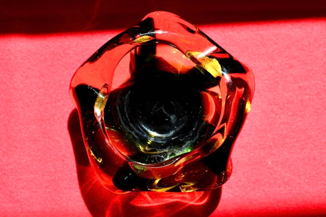 ガラスコレクション【灰皿　昭和レトロ　五角形】